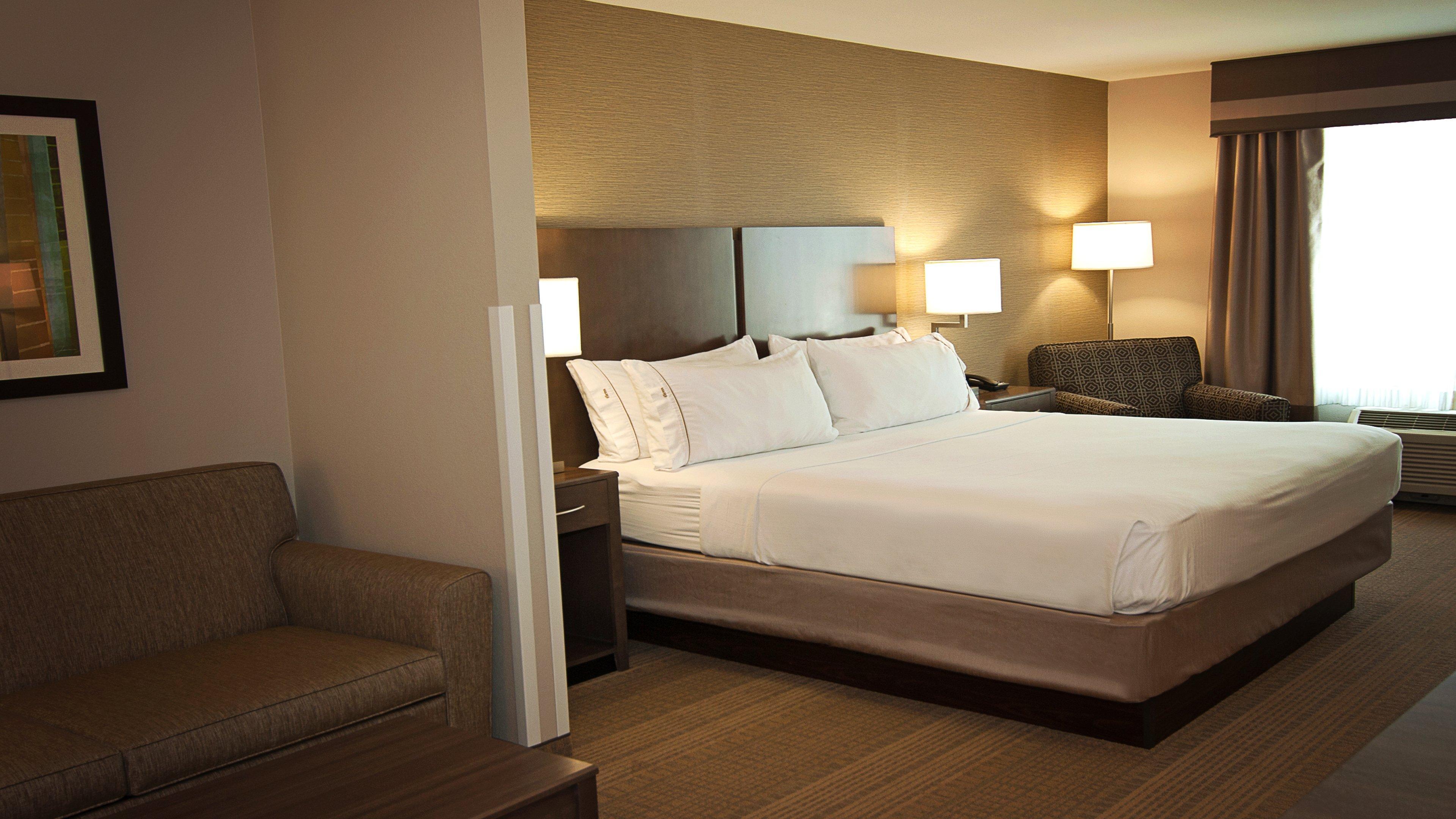 Holiday Inn Express Hotel & Suites Wichita Northeast By Ihg Экстерьер фото