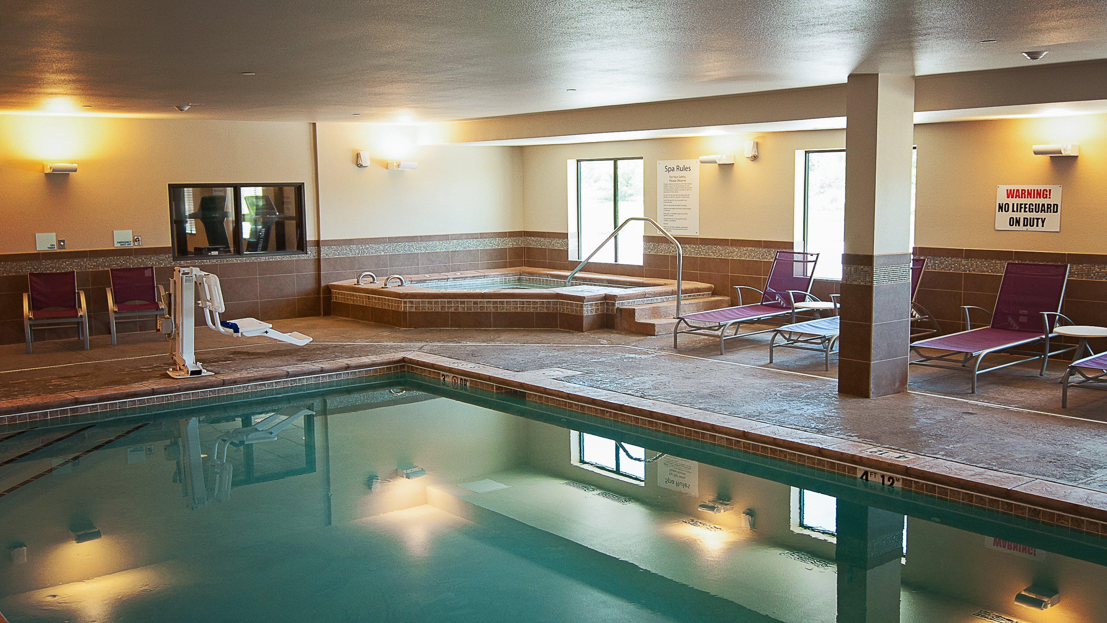 Holiday Inn Express Hotel & Suites Wichita Northeast By Ihg Экстерьер фото