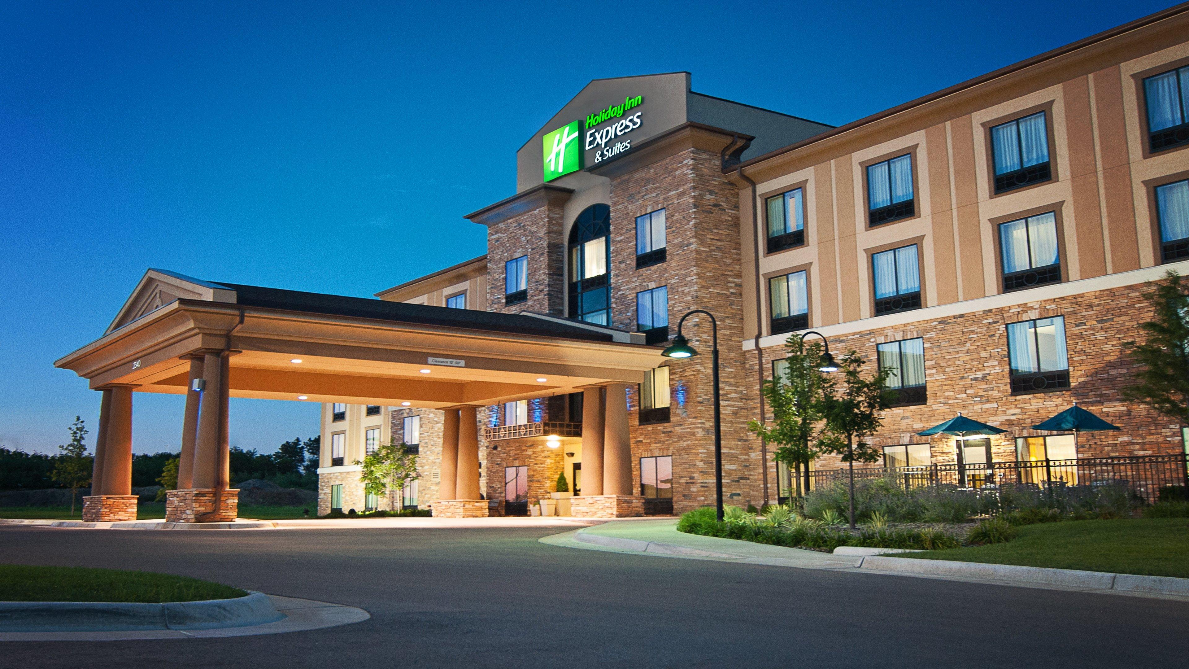 Holiday Inn Express Hotel & Suites Wichita Northeast By Ihg Экстерьер фото