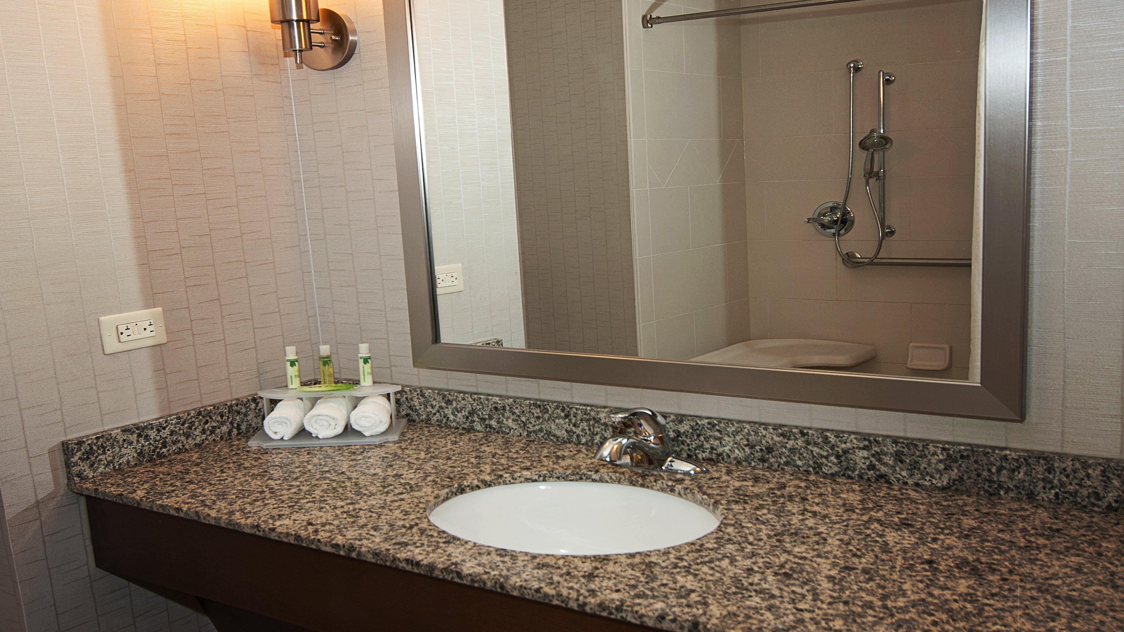 Holiday Inn Express Hotel & Suites Wichita Northeast By Ihg Экстерьер фото