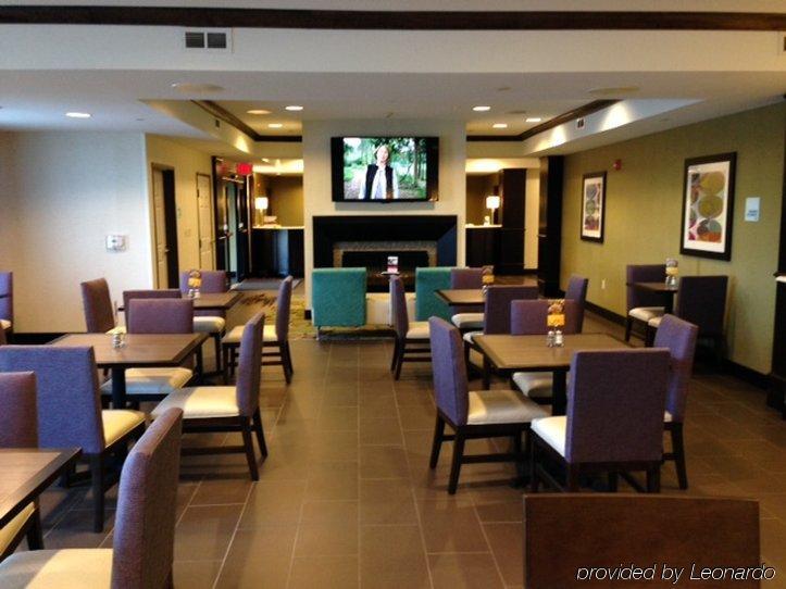 Holiday Inn Express Hotel & Suites Wichita Northeast By Ihg Экстерьер фото